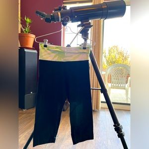 HARD TAIL BLACK EXERCISE SHORTS W/ TIE DIE ROLL DOWN TOP WHITE & GREEN